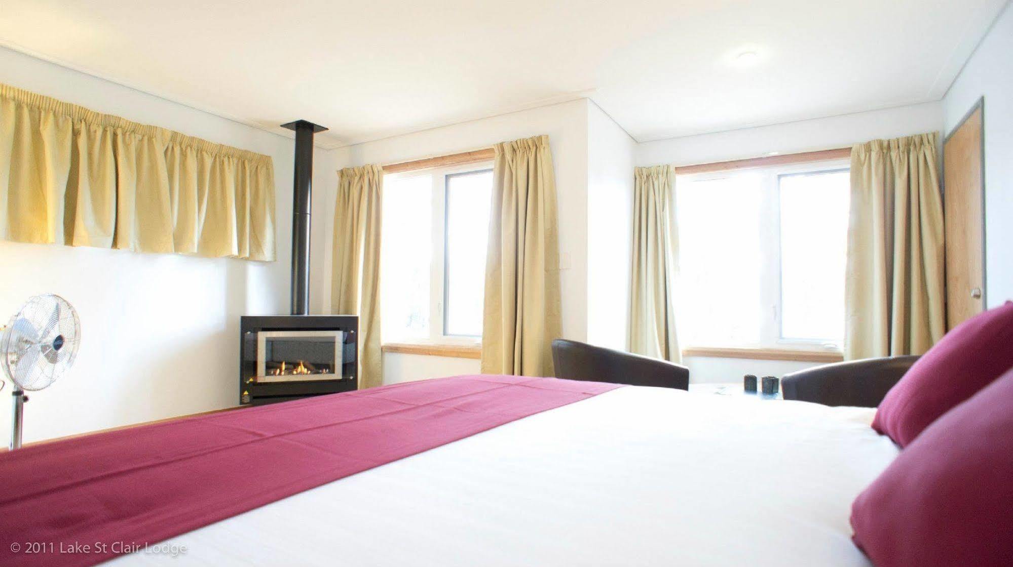 Lake St Clair Lodge Esterno foto
