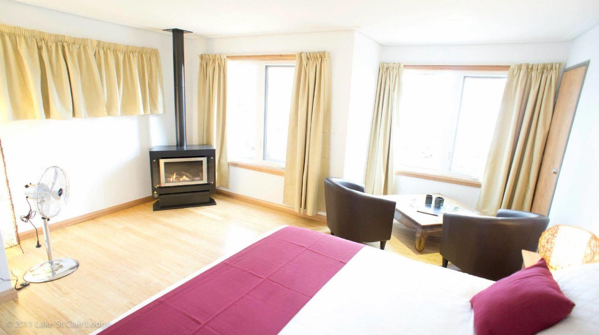 Lake St Clair Lodge Esterno foto