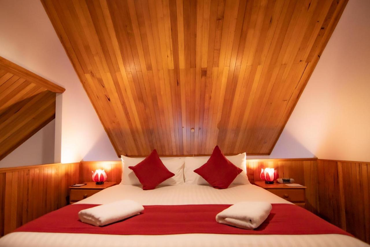 Lake St Clair Lodge Esterno foto